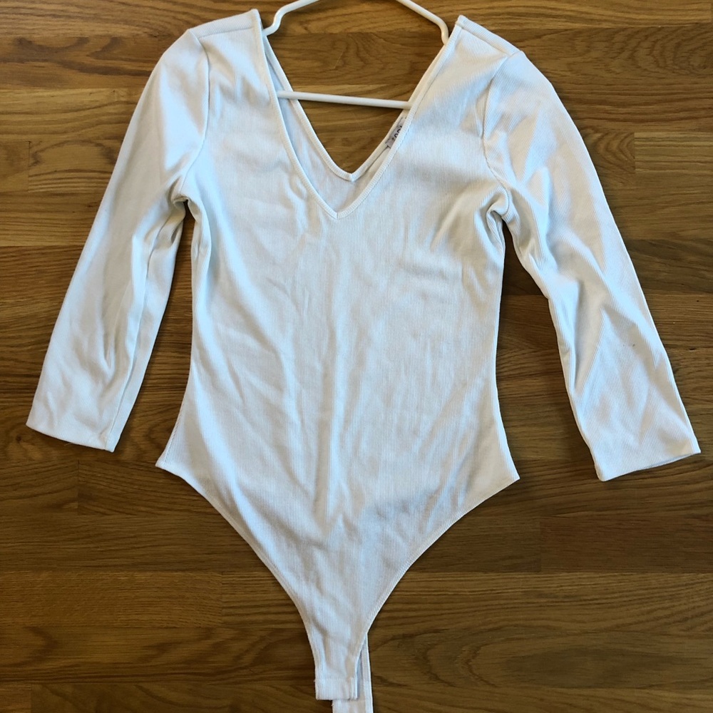 Tobi quarter sleeve white bodysuit